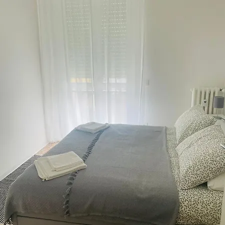 Апартаменты Lakeview Escape