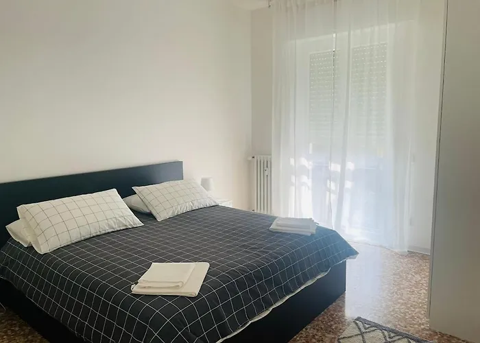 Lakeview Escape